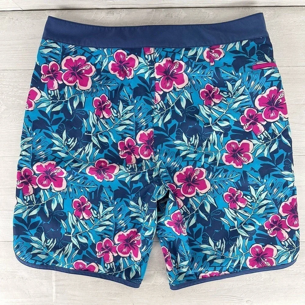 Vineyard Vines Men's Ocean Floral Board Shorts Size 32 Blue Pink Tie Waist Beach
